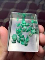 24.30ct Swat Emerald Rough: A Natural Treasure in Raw Form - Image 11