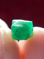 3.00ct Swat Emerald Crystal – Compact Natural Beauty in Raw Form - Image 4