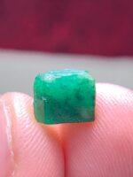 3.00ct Swat Emerald Crystal – Compact Natural Beauty in Raw Form - Image 10