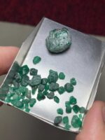 35.55ct Swat Emerald Rough Lot: Rich Green Crystals for Collectors & Lapidarists - Image 7