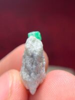 Vibrant Clarity: 16.05ct Emerald Specimen from Swat Valley - Image 5