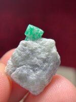 Vibrant Clarity: 16.05ct Emerald Specimen from Swat Valley - Image 6