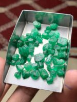 47.85 Carat Swat Emerald Rough Lot – Natural Green Gemstone Crystal - Image 2