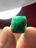 Untouched Elegance: 19.30ct Emerald Crystal from Swat Valley - Image 4