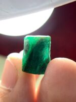 Untouched Elegance: 19.30ct Emerald Crystal from Swat Valley - Image 5