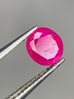 Faceted Afghan Ruby: 0.600ct Natural Gemstone (5.37 x 4.67 x 2.87 mm) - Image 8