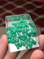 48 ct Natural Emerald Rough Lot from Swat - Image 3