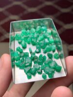 48 ct Natural Emerald Rough Lot from Swat - Image 4
