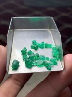 11 ct Emerald Rough Lot from Swat – Detailed Overview - Image 3