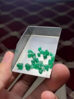 11 ct Emerald Rough Lot from Swat – Detailed Overview - Image 11