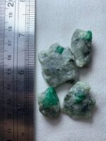 Swat Emerald Specimen: 188.75ct Natural Crystal from Pakistan - Image 3