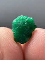 3.265ct Swat Emerald Crystal – Vivid Natural Beauty (10.64 x 9.24 x 6.46mm) - Image 4