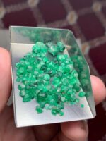 35.11 Carat Rough Emerald from Swat: A Natural Masterpiece in Green - Image 10