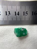 Slim & Striking: 4.515 ct Swat Emerald Crystal with Elegant Proportions - Image 10