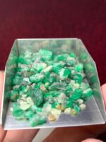 Earth’s Green Reserve: 57.90 ct Emerald Rough Lot from Laghman – Untouched Afghan Brilliance - Image 5