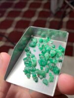 A Natural Treasure: 24.05-Carat Emerald Rough Lot from Swat Valley - Image 7