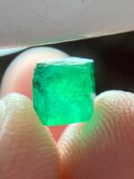 Perfectly Proportioned: 1.40 Carat Emerald Crystal from Swat Valley, Pakistan - Image 7
