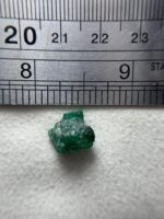 Bold and Natural: 5.60ct Swat Emerald Crystal with Deep Green Brilliance - Image 7