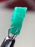 The Radiant Grace of a 1.70 ct Panjshir Emerald Crystal - Image 2