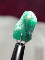 9.62ct Swat Emerald Crystal – Natural Gemstone, Pakistan - Image 7