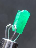 Rare 0.73ct Emerald from Swat: A Small Gem with Exceptional Beauty - Image 8