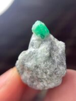 A Remarkable 40.53-Carat Swat Emerald Specimen — A Gem of Pure Presence - Image 3