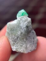 A Remarkable 40.53-Carat Swat Emerald Specimen — A Gem of Pure Presence - Image 8