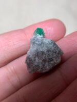 A Remarkable 40.53-Carat Swat Emerald Specimen — A Gem of Pure Presence - Image 10