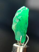 Radiant 2.04ct SWAT Emerald – 11.87 x 5.38 x 5.14mm of Pure Green Elegance - Image 5