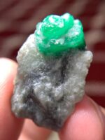 40.87 ct Swat Emerald: A Majestic Giant From the Valley of Gems - Image 10