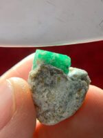 18.90ct Swat Emerald Specimen – Natural Green Crystal | 19.83 x 17.65 x 9.63 mm - Image 3