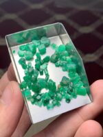 38.71 Carat Swat Emerald Rough Lot – Natural Gemstone Description - Image 5