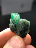 Exploring the Timeless Beauty of a 33.70ct Emerald from the Swat Valley - Image 4