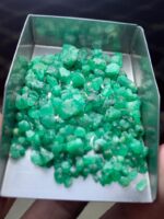 Raw Beauty Unveiled: 43.43-Carat Emerald Rough Lot from Swat - Image 6