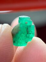 Spotlight Gem: 1.60 ct Emerald from Swat – A Crystal of Nature’s Elegance - Image 4