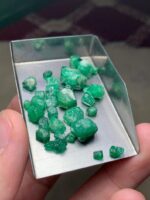 45.65 Carat Swat Emerald Rough – Natural Beauty from Pakistan - Image 5