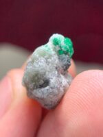 A Crystal of Distinction: 18.75ct Swat Emerald Specimen - Image 5