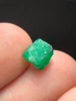 2.70ct Swat Emerald Crystal – A Striking Raw Gemstone from Pakistan’s Emerald - Image 8