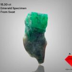 Exquisite 15.30-Carat Emerald Specimens: Elegance in an Unconventional Shape
