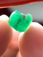 Earthborn Depth: 2.26ct Emerald Crystal from Swat Valley - Image 2