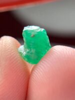 Earthborn Depth: 2.26ct Emerald Crystal from Swat Valley - Image 4