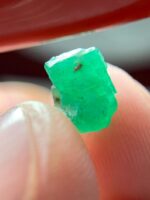 Earthborn Depth: 2.26ct Emerald Crystal from Swat Valley - Image 6