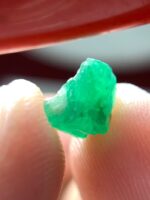 Earthborn Depth: 2.26ct Emerald Crystal from Swat Valley - Image 7