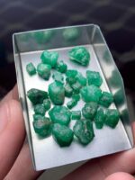 Swat Valley Emerald Rough Lot — 50.88 Carats - Image 10