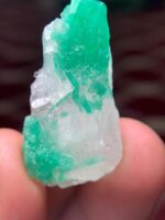 Majestic 38.58-Carat Emerald Specimens: Nature’s Grandeur in Green - Image 5