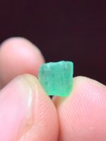 Exploring the 1.35 ct Emerald Crystal from Swat: A Hidden Treasure - Image 7