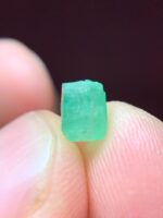 Exploring the 1.35 ct Emerald Crystal from Swat: A Hidden Treasure - Image 9
