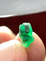 A Towering Treasure: 2.15 Carat Swat Emerald Crystal with Striking Depth - Image 7