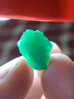 Exploring the Beauty of a 5.50ct Emerald Crystal From Swat - Image 9