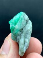 Majestic Green: A 74.20ct Emerald Specimen from Swat - Image 4
